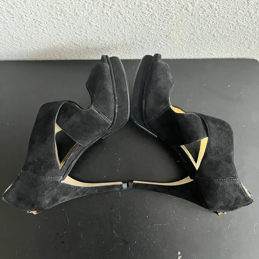 Michael Kors Women's Black Suede Platform Heels Size 9.5 Style AF13E